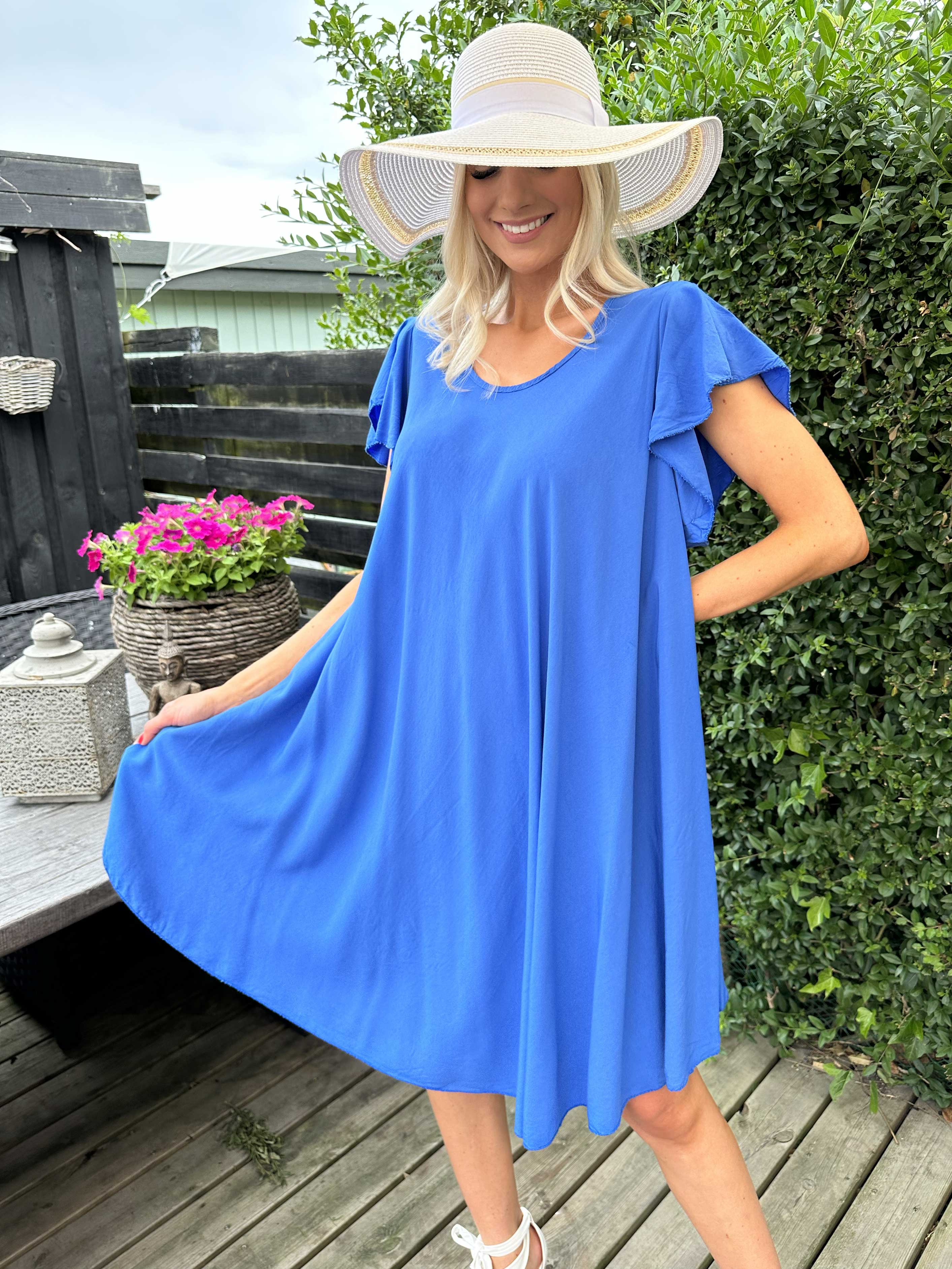 Davina - Simpel kjole i viskose med t-shirt ærmer